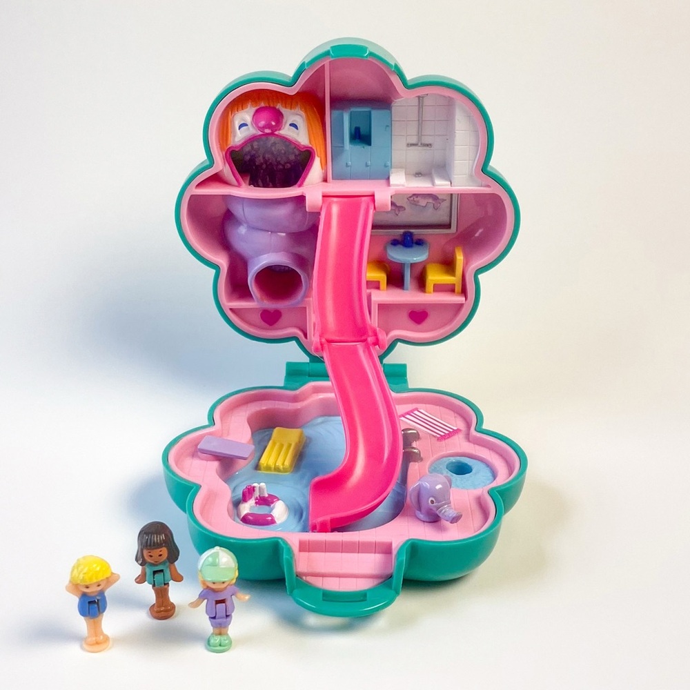1990 Polly Pocket COMPLETE W/ BONUS DOLL Water Fun Park / Polly’s Water World